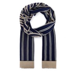 Szal Tommy Hilfiger. Niebieskie szaliki i kominy Tommy Hilfiger, bez wzorów. Za 249.99 zł.