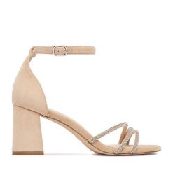 Sandały JENNY. Brązowe sandały Jenny, bez wzorów, bez obcasa, na słupku, bez zapięcia. Za 129.99 zł.