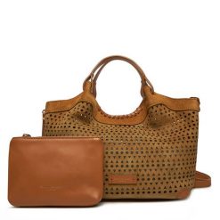 Torebka Gianni Chiarini. Brązowe torebki klasyczne Gianni Chiarini, bez wzorów, klasyczne, bez dodatków. Za 1,039.00 zł.