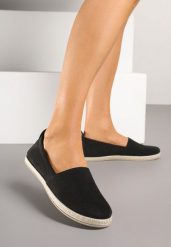 Czarne Płaskie Espadryle z Plecionką na Podeszwie Julietae. Czarne espadryle Renee, bez wzorów, eleganckie, z okrągłym noskiem, bez obcasa, na płaskiej podeszwie. W wyprzedaży za 47.99 zł.