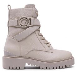 Trapery Guess. Brązowe traperki Guess, z aplikacjami, bez obcasa, bez zapięcia. Za 909.99 zł.