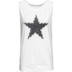 Top z motywem gwiazdy bonprix biały z nadrukiem. Białe topy bonprix, bez wzorów, bez kołnierzyka, bez ramiączek. Za 21.99 zł.