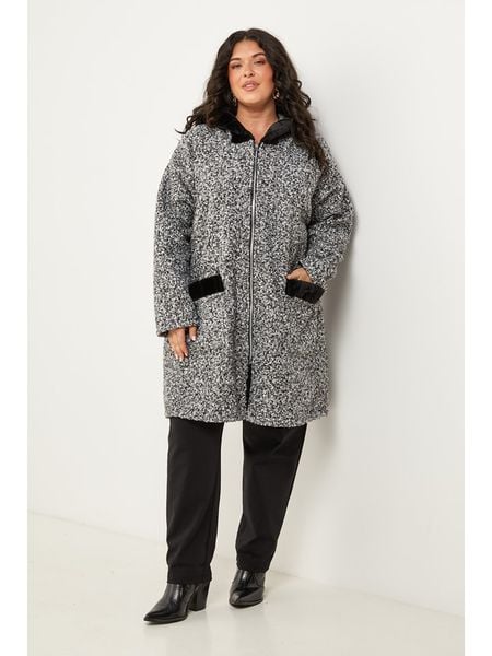 Curvy Lady Kurtka przejściowa w kolorze szarym rozmiar: 44/46. Szare kurtki Curvy Lady, bez wzorów, klasyczne, bez kaptura. Za 143.56 zł.