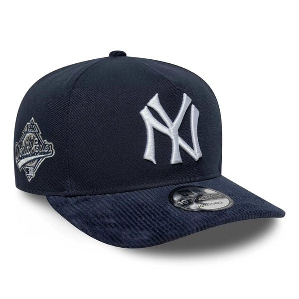Czapka baseballowa New York Yankees 19Twenty. Niebieskie czapki z daszkiem New Era, bez wzorów. Za 216.50 zł.
