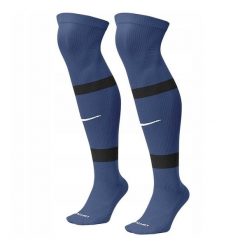 Skarpety Piłkarskie Dla Dorosłych Unisex MatchFit. Niebieskie skarpetki Nike, bez wzorów. Za 83.99 zł.