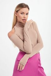 Bluzka damska PATRIZIA PEPE. Bluzki Patrizia Pepe, l, bez wzorów, bez kołnierzyka, bez ramiączek. W wyprzedaży za 412.87 zł.
