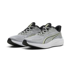 Buty do biegania unisex Skyrocket Lite 2 PUMA. Białe buty do biegania Puma, bez wzorów, z gumy, bez zapięcia, do biegania. Za 222.68 zł.