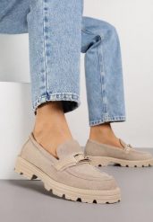 Beżowe Mokasyny z Metaliczną Klamrą Glitterfly. Brązowe mokasyny Renee, bez wzorów, z jeansu. Za 99.99 zł.