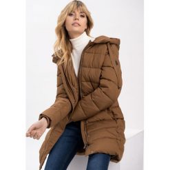 Płaszcz zimowy damski z kapturem J-TORONTO. Brązowe płaszcze Volcano, na zimę, m, bez wzorów, z materiału, z kapturem. Za 429.99 zł.