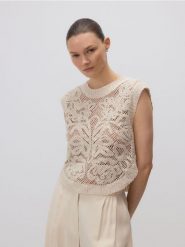 Koronkowa bluzka - złamana biel. Bluzki Reserved, l, bez wzorów, z bawełny, bez kołnierzyka, bez ramiączek. W wyprzedaży za 89.99 zł.