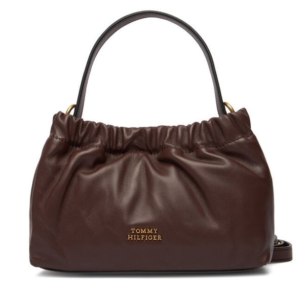 Torebka Tommy Hilfiger. Brązowe torebki klasyczne Tommy Hilfiger, bez wzorów, klasyczne, bez dodatków. Za 699.99 zł.