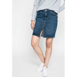 Wrangler - Spódnica. Spódnice marki Pepe Jeans. W wyprzedaży za 179.90 zł.