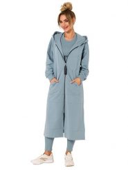 Made of emotion Kardigan w kolorze błękitnym rozmiar: S/M. Niebieskie swetry Made Of Emotion, m, bez wzorów, bez ramiączek. Za 358.95 zł.