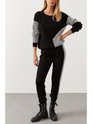 Milan Kiss Bluza w kolorze czarnym rozmiar: M. Czarne bluzy Milan Kiss, m, bez wzorów, bez ramiączek, bez kaptura. Za 173.99 zł.