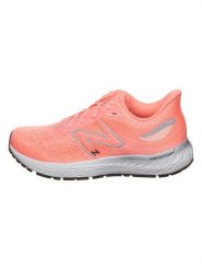 New Balance Buty "880" w kolorze czerwonym do biegania rozmiar: 19. Czerwone buty do biegania New Balance, bez wzorów, z materiału, bez zapięcia, do biegania. Za 167.28 zł.