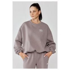 Damska bluza sportowa oversize Rough Radical Trip Classic. Brązowe bluzy bez kaptura ROUGH RADICAL, bez wzorów, bez kaptura, na jogę i pilates. W wyprzedaży za 159.99 zł.