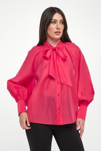 Koszula damska z kokardą TWINSET ACTITUDE. Koszule Twinset Milano, m, bez wzorów, bez kołnierzyka, bez ramiączek. Za 629.00 zł.