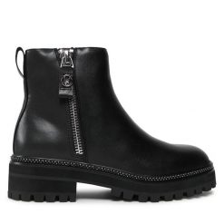 Botki Liu Jo. Czarne botki Liu Jo, bez wzorów, bez obcasa, na płaskiej podeszwie, bez zapięcia. Za 649.99 zł.