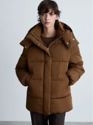 Mango Kurtka zimowa 87051514 Brązowy Regular Fit. Brązowe kurtki Mango, na zimę, xs, bez wzorów, z syntetyku, bez kaptura. Za 399.99 zł.