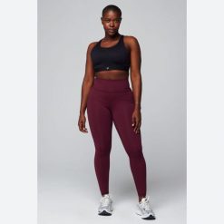 Damskie legginsy z wysokim stanem Fabletics Define. Czerwone legginsy FABLETICS, bez wzorów, z elastanu, sportowe. Za 297.55 zł.