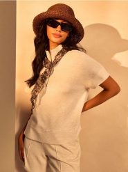 Bluza half-zip soft touch z domieszką wiskozy - kremowy. Białe bluzy bez kaptura Sinsay, l, bez wzorów, z dzianiny, bez kaptura. Za 39.99 zł.