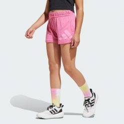 Szorty Essentials Kids. Białe szorty adidas, bez wzorów, sportowe. Za 159.00 zł.