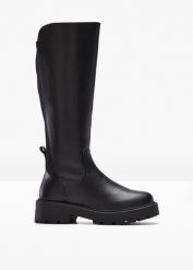 Kozaki. Czarne kozaki bonprix, bez wzorów, z materiału, bez obcasa, bez zapięcia. Za 219.99 zł.