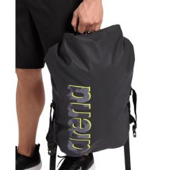 Plecak Arena Dry Backpack Big Logo. Czarne plecaki Arena, bez wzorów, z materiału, bez dodatków. Za 194.99 zł.