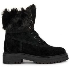 Trzewiki Geox. Czarne botki Geox, bez wzorów, bez obcasa, na płaskiej podeszwie, bez zapięcia. Za 439.99 zł.