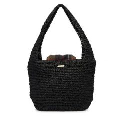 Torebka Barbour. Czarne torebki klasyczne Barbour, bez wzorów, klasyczne, bez dodatków. Za 349.99 zł.