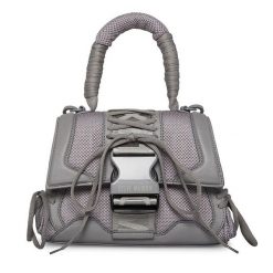 Torebka Steve Madden. Szare torebki klasyczne Steve Madden, bez wzorów, klasyczne, bez dodatków. Za 379.99 zł.