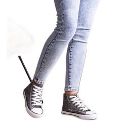 Czarne wysokie trampki błyszczące Ranifali. Czarne trampki bez wzorów, z jeansu, bez zapięcia. Za 74.48 zł.
