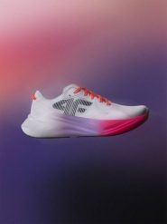4F Niskie buty do biegania Fast Run 1.0 damskie - multikolor 37. Buty do biegania 4f, bez wzorów, z gumy, bez zapięcia, do biegania. Za 399.99 zł.
