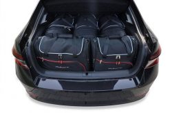 Torby Do Bagażnika Skoda Superb Liftback Phev 2019-2024 5Szt Kjust. Czarne torby podróżne KJUST, bez wzorów, z kauczuku. Za 1,617.00 zł.