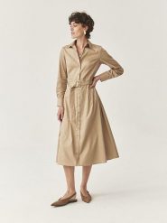 TATUUM Sukienka w kolorze beżowym rozmiar: 38. Brązowe sukienki Tatuum, bez wzorów, z bawełny, bez kołnierzyka, bez ramiączek, midi. Za 243.64 zł.