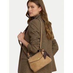 Torebka LAUREN RALPH LAUREN. Brązowe torebki klasyczne Lauren Ralph Lauren, bez wzorów, klasyczne, bez dodatków. Za 1,799.00 zł.