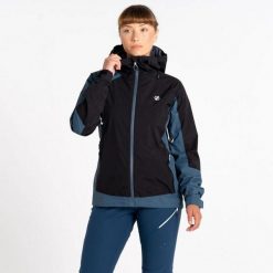 Damska kurtka wodoodporna Dare 2B Traversing. Czarne kurtki Dare 2b, bez wzorów, z materiału, bez kaptura. Za 223.99 zł.