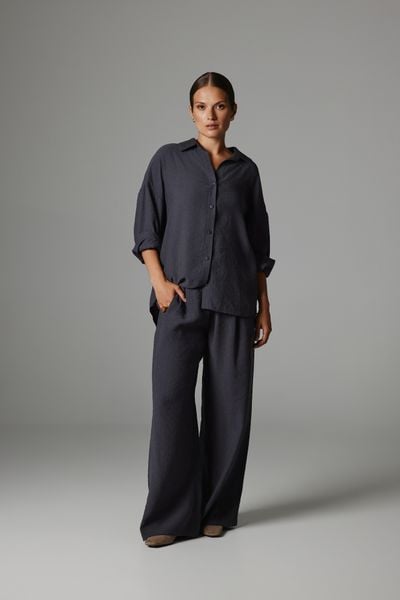 SPODNIE ZOJA GRAFITOWE S - Flawless. Szare spodnie materiałowe Flawless, bez wzorów, z materiału, casualowe. Za 419.00 zł.