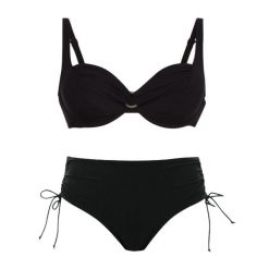 Zestaw bikini damskie Hermine. Czarne bikini ROSA FAIA, bez wzorów, z elastanu, eleganckie. Za 507.00 zł.