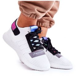 Damskie Wsuwane Sportowe Buty Sneakersy Białe Klayra. Białe buty treningowe bez wzorów, z gumy, bez zapięcia. Za 145.53 zł.