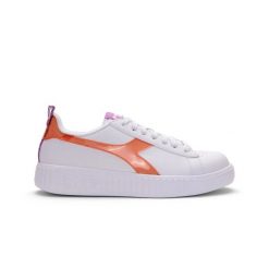 Trampki damskie DIADORA GAME P STEP LUCID. Białe trampki Diadora, bez wzorów, casualowe, bez zapięcia. Za 89.99 zł.