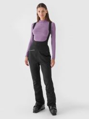 4F Spodnie narciarskie w kolorze czarnym rozmiar: XL. Czarne spodnie dresowe 4f, bez wzorów. Za 305.29 zł.