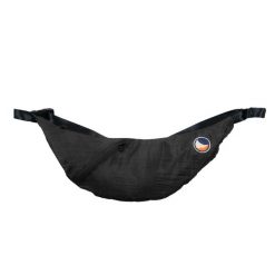 Saszetka na ramię torba składana Ticket to the Moon Upcycled Sling. Czarne nerki i saszetki TICKET TO THE MOON, bez wzorów, sportowe, bez dodatków. Za 161.99 zł.