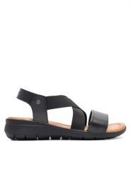 Go Soft Sandały WI16-INES-04 Czarny. Czarne sandały GO SOFT, bez wzorów, ze skóry, bez obcasa, na płaskiej podeszwie, bez zapięcia. Za 149.99 zł.