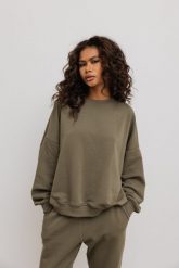 Bluza damska o kroju regular fit w kolorze CROCODILE- PHENIX-UNI. Zielone bluzy Marsala, l, bez wzorów, z bawełny, bez kaptura. Za 279.90 zł.