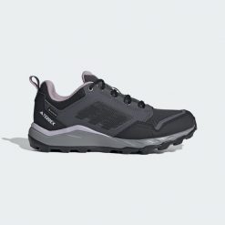 Buty Tracerocker 2.0 GORE-TEX Trail Running. Czarne buty do biegania adidas, bez wzorów, z gore-texu, bez zapięcia, do biegania, gore-tex. Za 479.00 zł.