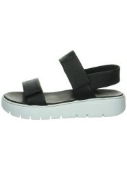 Think! Skórzane sandały "Sing" w kolorze czarnym rozmiar: 39. Czarne sandały Think!, bez wzorów, klasyczne, z otwartym noskiem, bez obcasa, bez zapięcia. Za 238.29 zł.