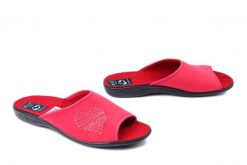 ADANEX 30304 SAK1VVH czerwony, kapcie damskie. Czerwone kapcie Adanex, bez wzorów. Za 61.19 zł.