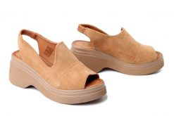 ARTIKER RELAKS 58C2045 a.tan, sandały damskie. Brązowe sandały Artiker Relaks, bez wzorów, ze skóry, bez obcasa, na obcasie, bez zapięcia. Za 274.90 zł.