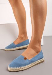 Niebieskie Espadryle na Płaskiej Podeszwie Ozdobione Plecionką z Juty Vethalia. Niebieskie espadryle Born2be, bez wzorów, z jeansu, bez obcasa, na płaskiej podeszwie. Za 99.99 zł.